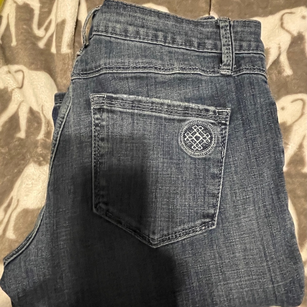 Laurie Felt Classic Bootcut Jeans Size 6.